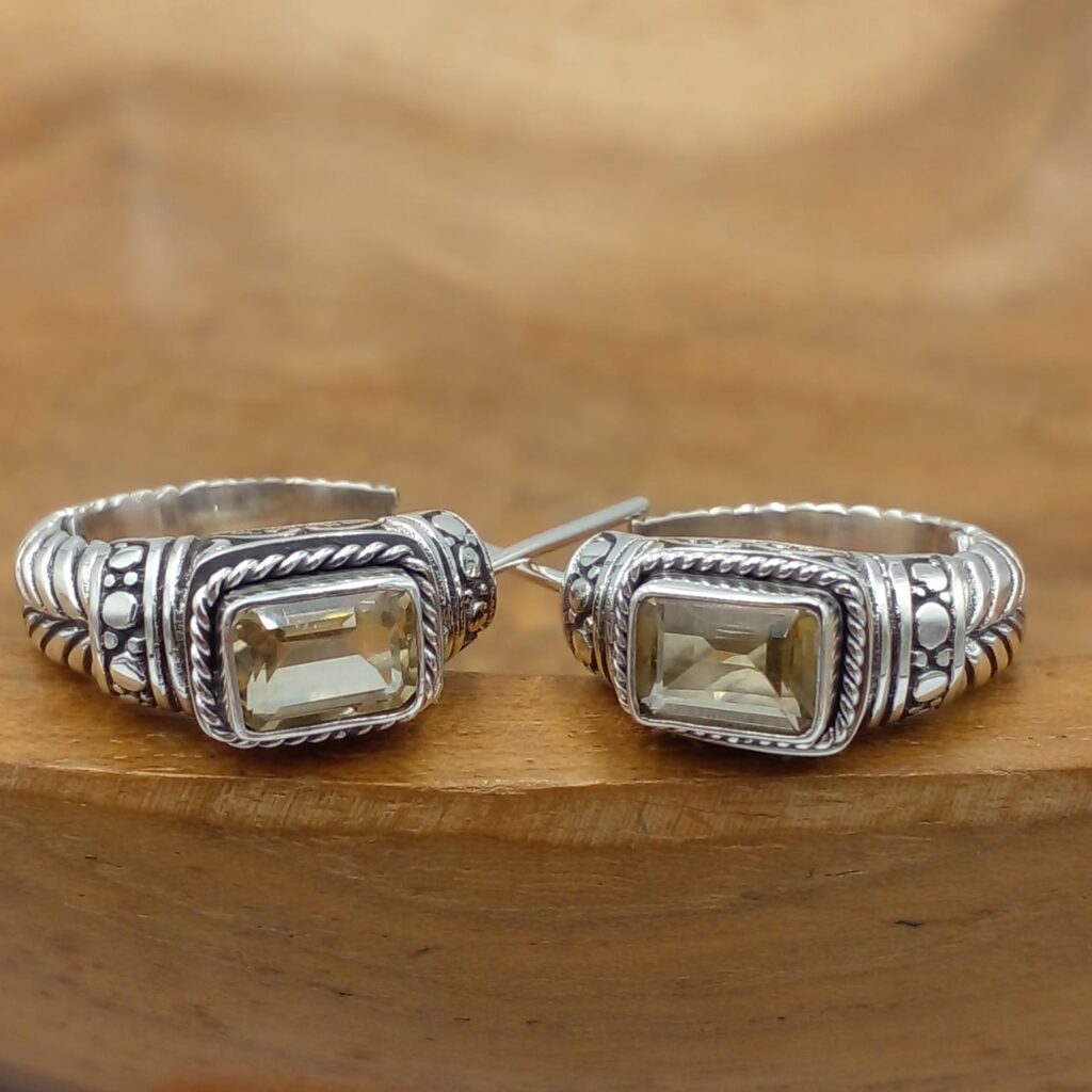 Anting Tusuk Perak Permata