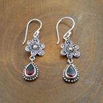 Anting Perak Bunga Permata