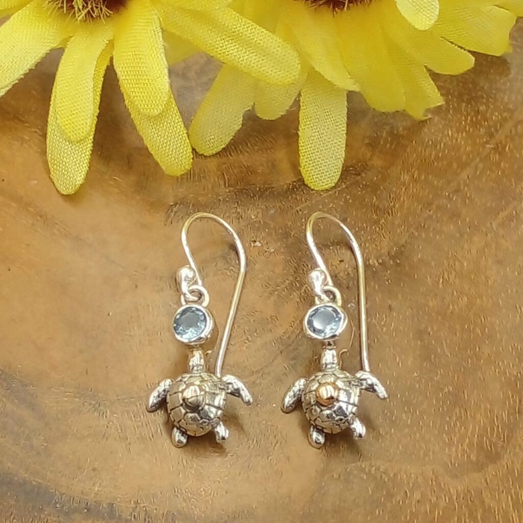 Anting Perak Penyu Permata