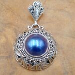 Liontin Perak Mutiara Mab