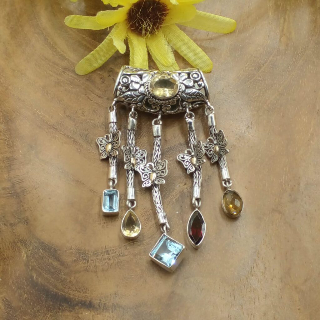 Liontin Perak Bali Cantik