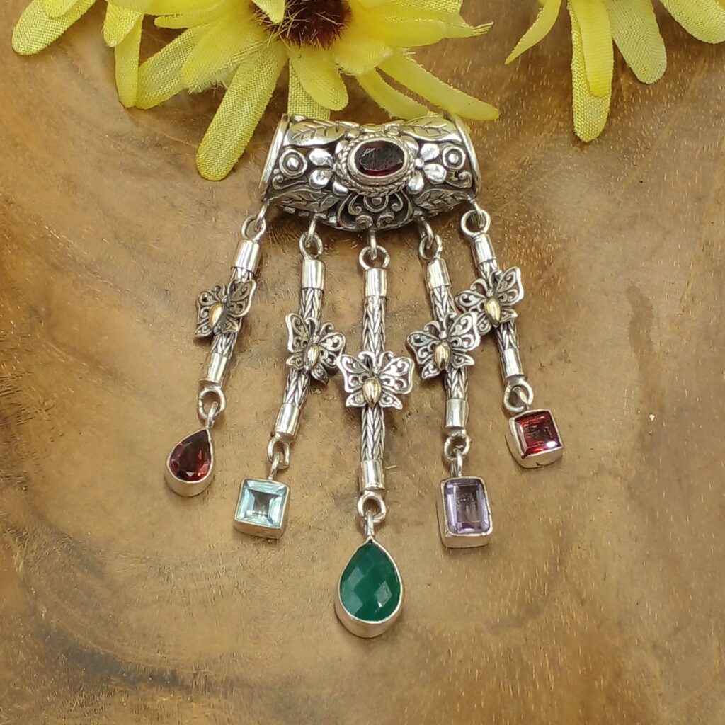 Liontin Perak Bali Cantik