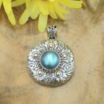 Liontin Mutiara Cantik Bali