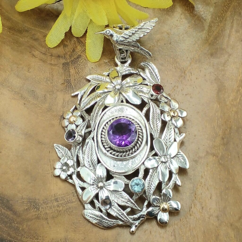 Liontin Perak Bali Cantik