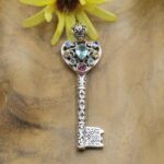 Liontin Kunci Perak Bali