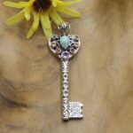 Liontin Kunci Perak Bali