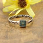 Cincin Perak Jalin Permata Kotak