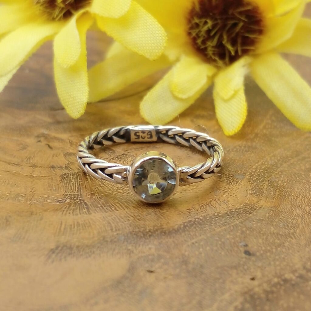 Cincin Perak Jalin Permata Bulat