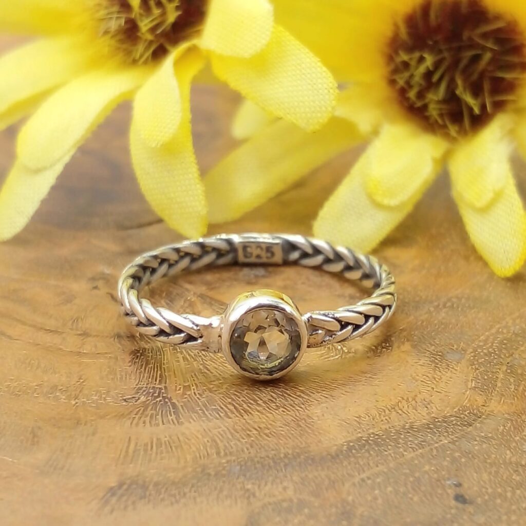 Cincin Perak Jalin Permata Bulat